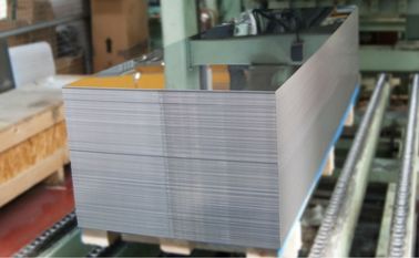 Китай Лист отполированный тепловой защитой тонкий алюминиевый непрерывным литьем 1100 1050 1060 3003 5052 6061 поставщик